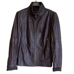 New without tags Danier Women’s Leather Jacket Brown size XL